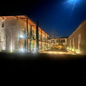 Tenuta Acquaviva Aparthotel